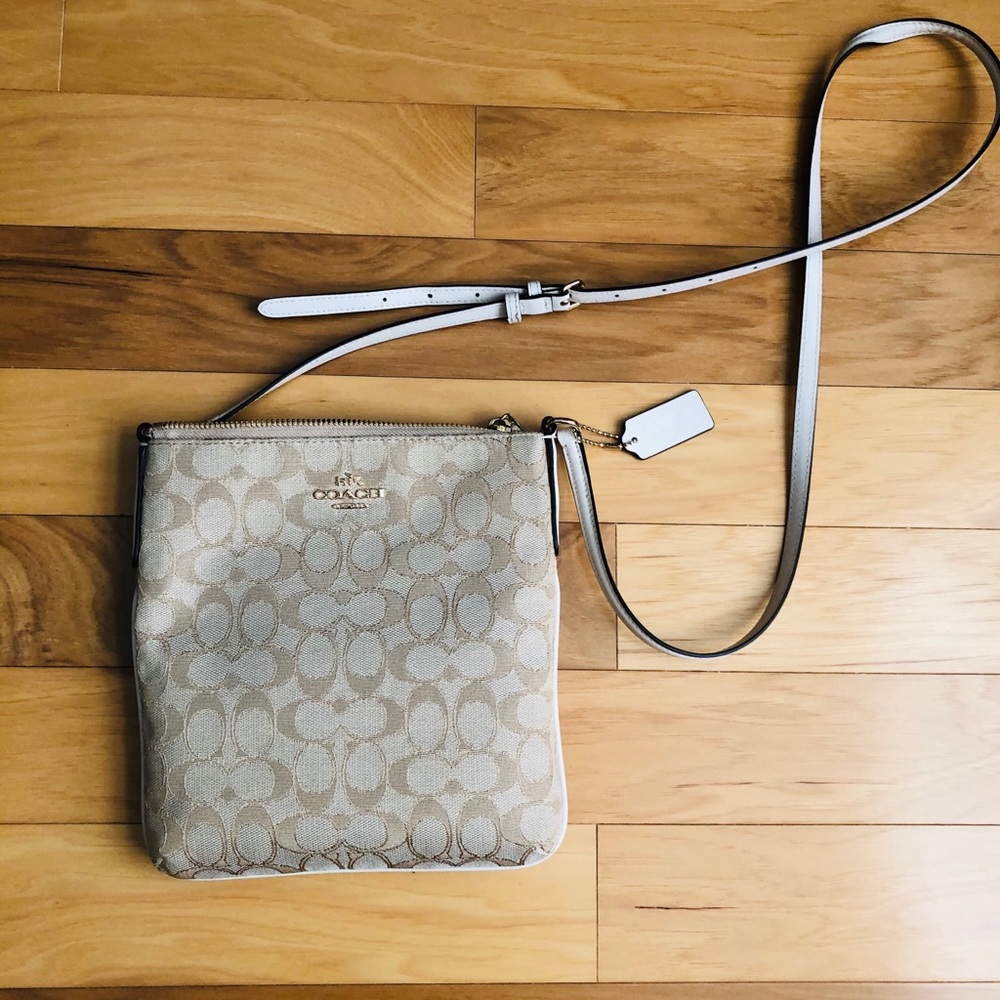 Coach cream and tan crossbody